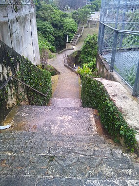 安波茶橋に至る階段